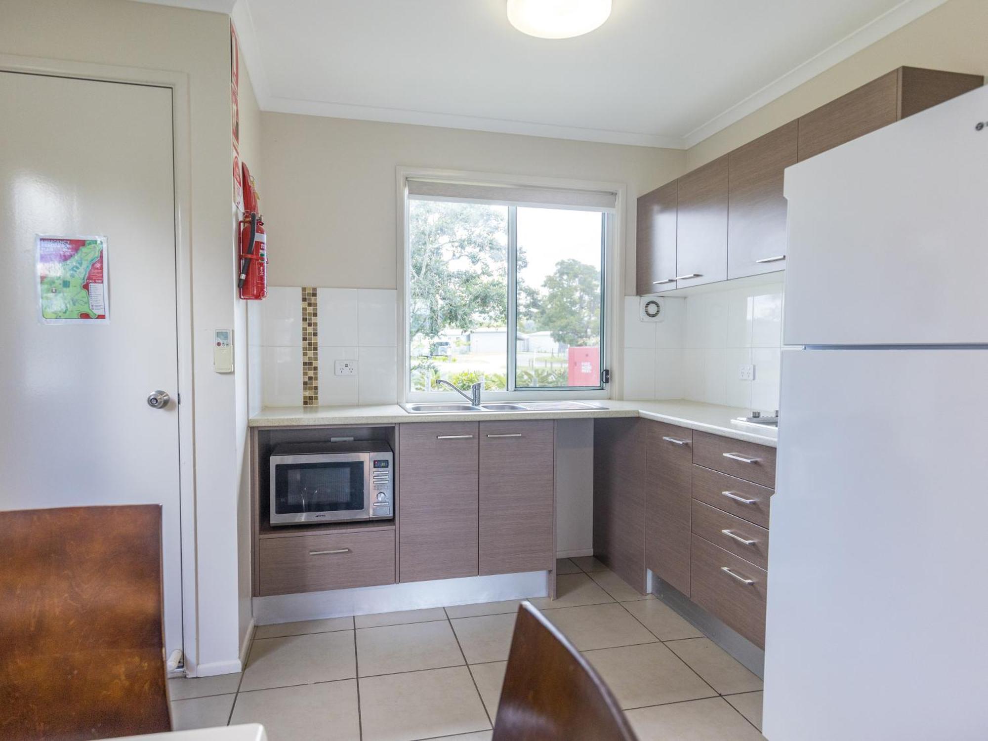 Nrma Lake Somerset Holiday Park Kilcoy الغرفة الصورة